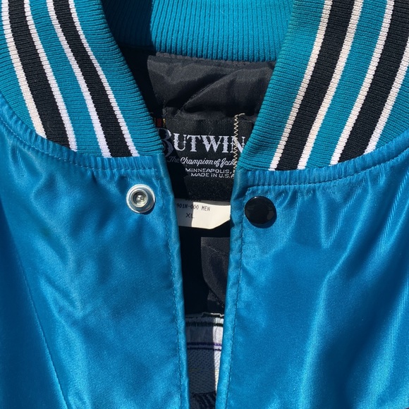 Vintage satin jacket… - Picture 3 of 10